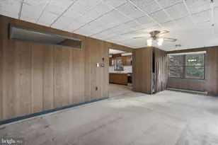 9714 Crystal Falls Dr, Hagerstown, MD 21740 - Photo 19