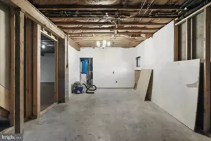 9714 Crystal Falls Dr, Hagerstown, MD 21740 - Photo 31