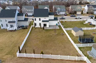 9249 Helmsdale Pl, Hagerstown, MD 21740 - Photo 3