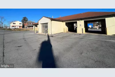 1037 Washington Street W, Hagerstown, MD 21740 - Photo 5