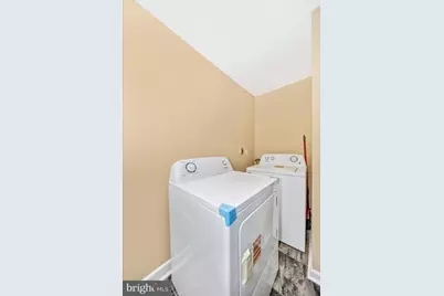 137 E Antietam Street, Hagerstown, MD 21740 - Photo 17