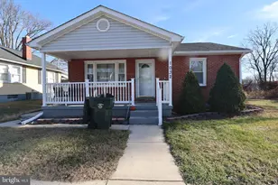 1032 Rose Hill Ave, Hagerstown, MD 21740 - Photo 1