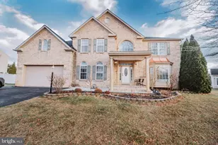 19338 Paradise Manor Dr, Hagerstown, MD 21742 - Photo 1