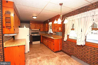 9635 Sharpsburg Pike, Hagerstown, MD 21740 - Photo 5