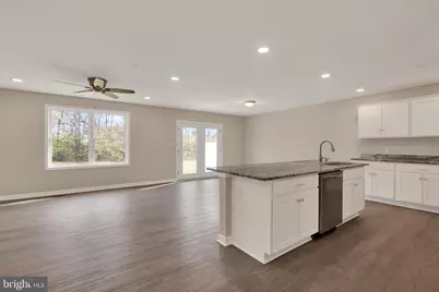 13948 Patriot Way, Hagerstown, MD 21740 - Photo 9