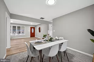 10611 Oaktree Cir, Williamsport, MD 21795 - Photo 9