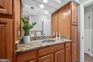 10611 Oaktree Cir, Williamsport, MD 21795 - Photo 21