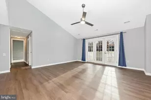 1619 Woodlands Run, Hagerstown, MD 21742 - Photo 5