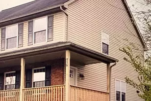 916 Harwood Rd, Hagerstown, MD 21740 - Photo 1