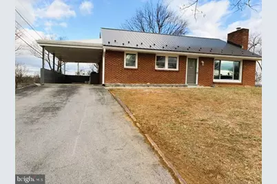 53 S Colonial Drive, Hagerstown, MD 21740 - Photo 1