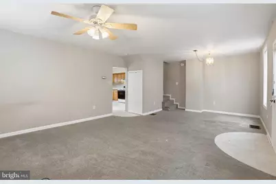 301 N Mulberry Street, Hagerstown, MD 21740 - Photo 3