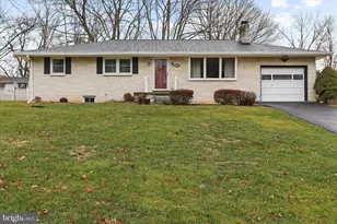 11905 Dormayne Dr, Hagerstown, MD 21742 - Photo 1