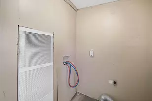 12025 N Scottish Ct, Hagerstown, MD 21740 - Photo 11