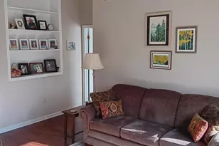 1057 Matthew Ct, Hagerstown, MD 21742 - Photo 9