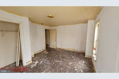 10 E Lee Street, Hagerstown, MD 21740 - Photo 15