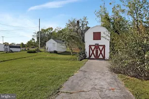 213 Belview Ave, Hagerstown, MD 21742 - Photo 5