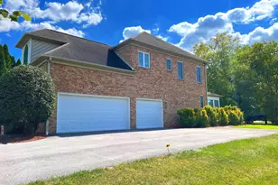 11018 Shalom Ln, Hagerstown, MD 21742 - Photo 3