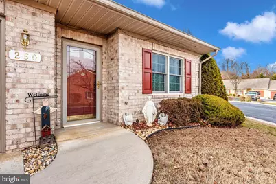 250 Sunbrook Lane #132, Hagerstown, MD 21742 - Photo 3