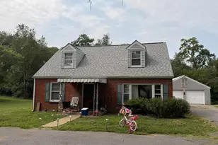 9947 Crossfield Rd, Hagerstown, MD 21740 - Photo 5