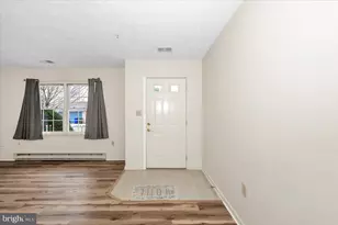 931 W Irvin Ave, Hagerstown, MD 21742 - Photo 3