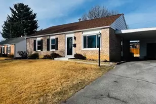 1049 Carroll Heights Blvd, Hagerstown, MD 21742 - Photo 1