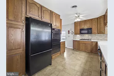 933 Kenwood Drive, Hagerstown, MD 21740 - Photo 9