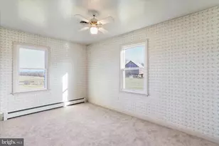 13728 Broadfording Church Rd, Hagerstown, MD 21740 - Photo 25