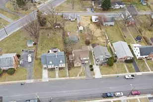 136 Lakin Ave, Boonsboro, MD 21713 - Photo 17