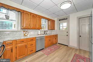 104 Cypress St, Hagerstown, MD 21742 - Photo 19