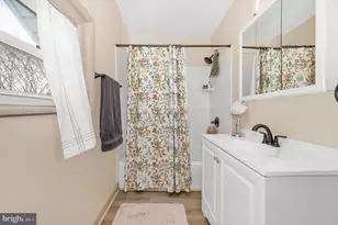 104 Cypress St, Hagerstown, MD 21742 - Photo 7