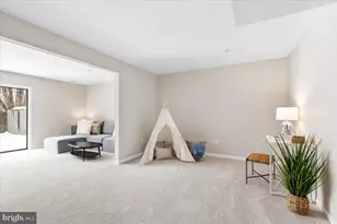 946 Monet Dr, Hagerstown, MD 21740 - Photo 19