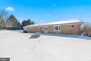 10229 Mar Rock Dr, Hagerstown, MD 21740 - Photo 9