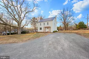 11012 Arnold Ln, Williamsport, MD 21795 - Photo 9