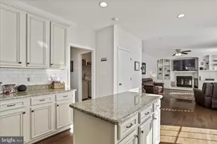 13152 John Martin Drive, Williamsport, MD 21795 - Photo 7