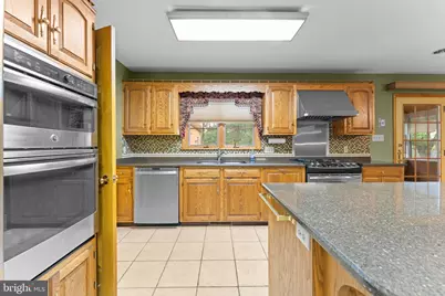 18903 Manchester Drive, Hagerstown, MD 21742 - Photo 23