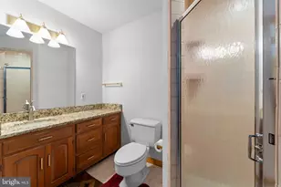18903 Manchester Dr, Hagerstown, MD 21742 - Photo 45