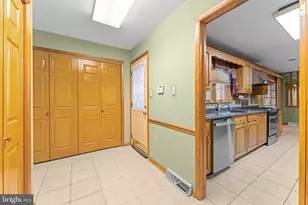 18903 Manchester Dr, Hagerstown, MD 21742 - Photo 49