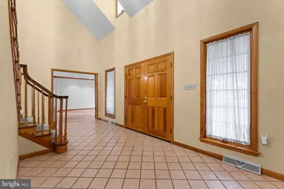 18903 Manchester Drive, Hagerstown, MD 21742 - Photo 5