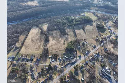 Walnut Point W, Hagerstown, MD 21740 - Photo 7