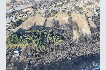 Walnut Point W, Hagerstown, MD 21740 - Photo 1