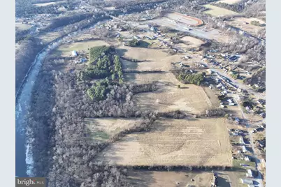 Walnut Point W, Hagerstown, MD 21740 - Photo 39