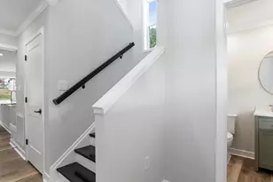 325 Devonshire Rd, Hagerstown, MD 21740 - Photo 5