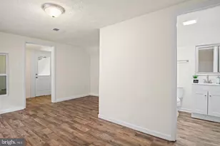 243 N Locust St, Hagerstown, MD 21740 - Photo 23