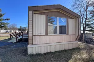 15642 Deer Lodge Dr, Hagerstown, MD 21740 - Photo 7