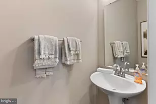 8 Regent Circle, Hagerstown, MD 21742 - Photo 9