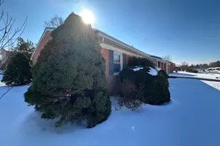 10829 Oak Valley Dr, Hagerstown, MD 21740 - Photo 11