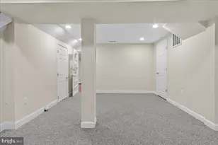 13331 Apple Hill Dr, Hagerstown, MD 21742 - Photo 33