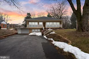 13331 Apple Hill Dr, Hagerstown, MD 21742 - Photo 1