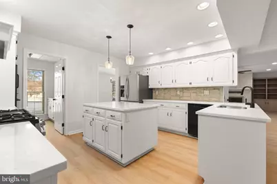 17903 Bluebell Court, Hagerstown, MD 21740 - Photo 3