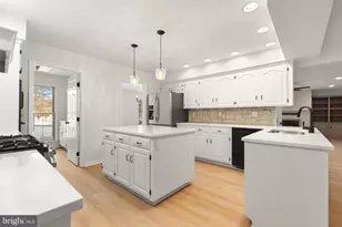 17903 Bluebell Ct, Hagerstown, MD 21740 - Photo 3